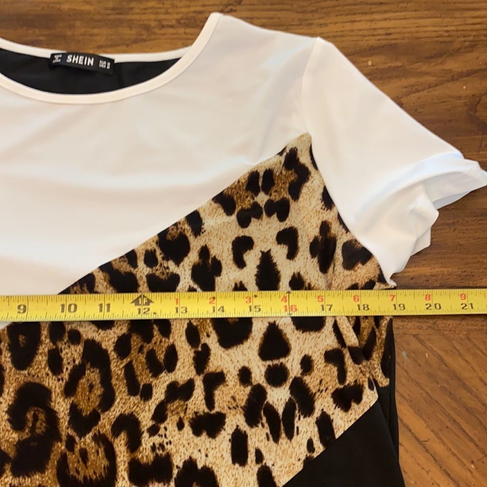 Shein Mediumleopard Block Pattern Short Sleeve Sh… - image 5